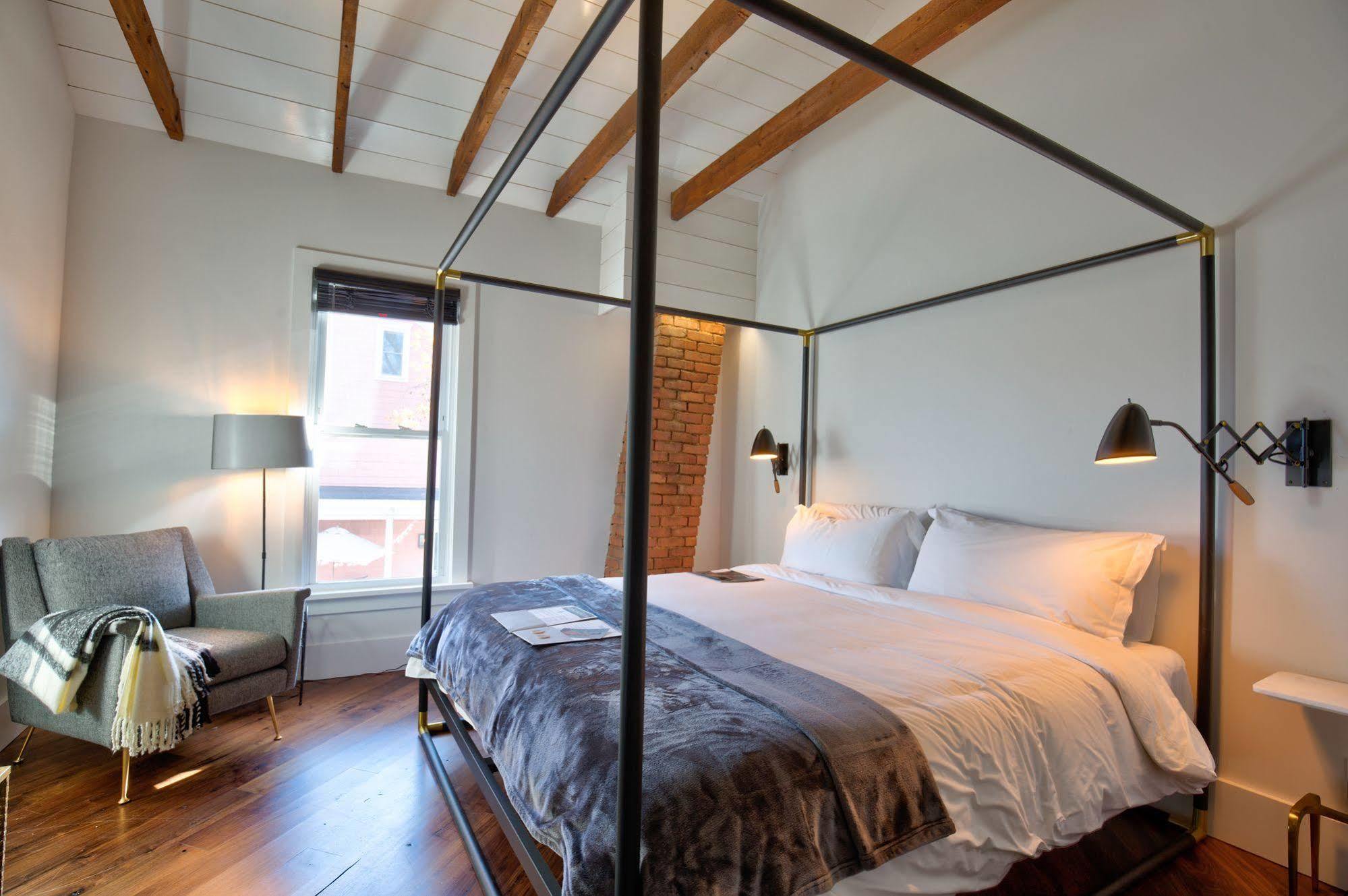 American Beech Hotel Greenport Esterno foto