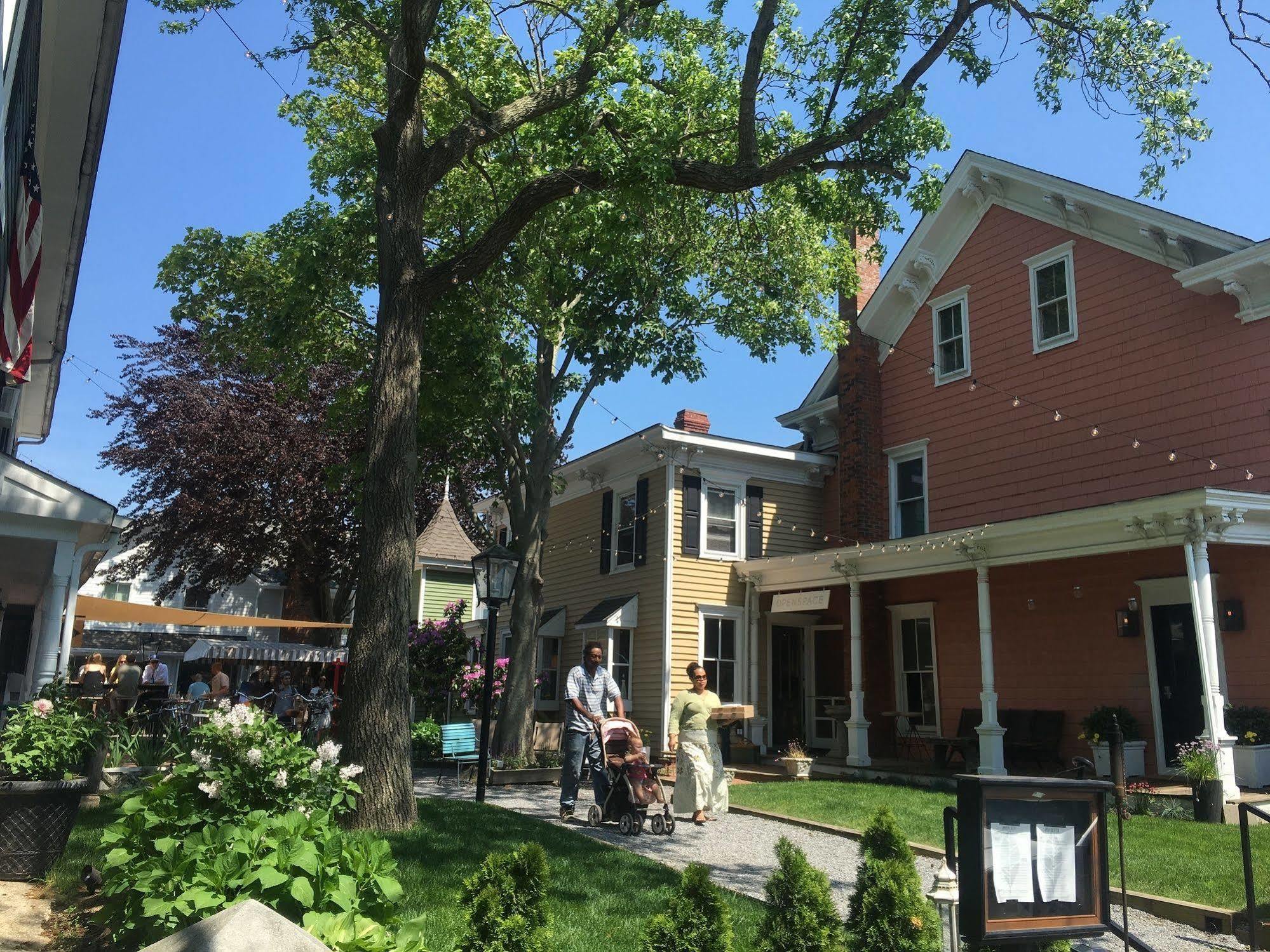 American Beech Hotel Greenport Esterno foto